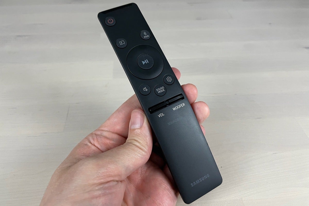 Огляд Samsung HW-S60A: Ця звукова панель «все-в-одному» за 280 доларів має Alexa та AirPlay 2