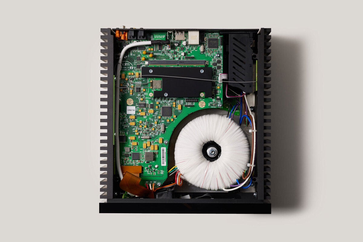 Test de l'ampli streamer/casque Naim Uniti Atom HE : un son sublime à un prix alléchant
