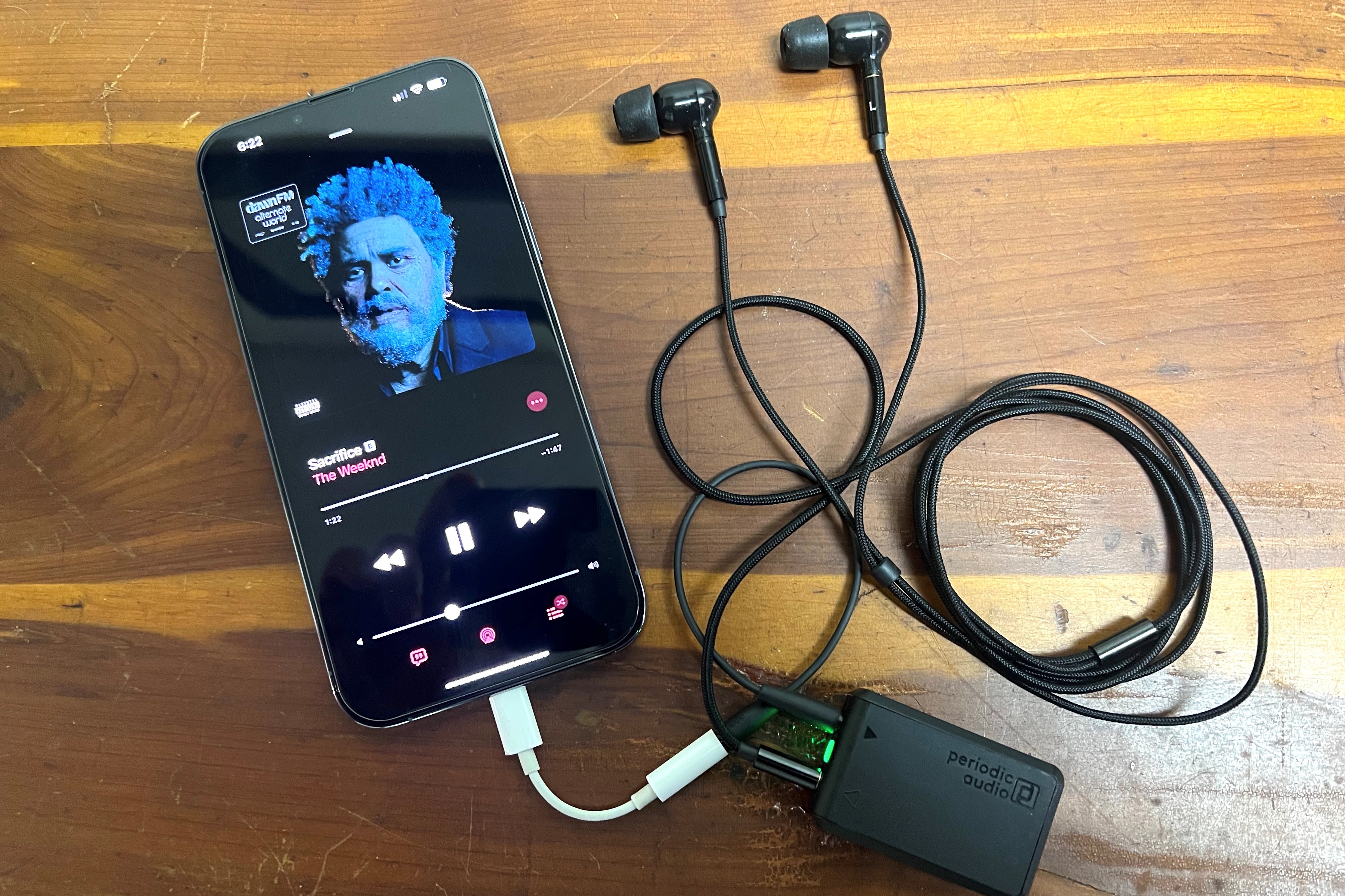 Periodisk Audio Carbon in-ear, trådbundna hörlursrecension: Ny design, samma enastående prestanda