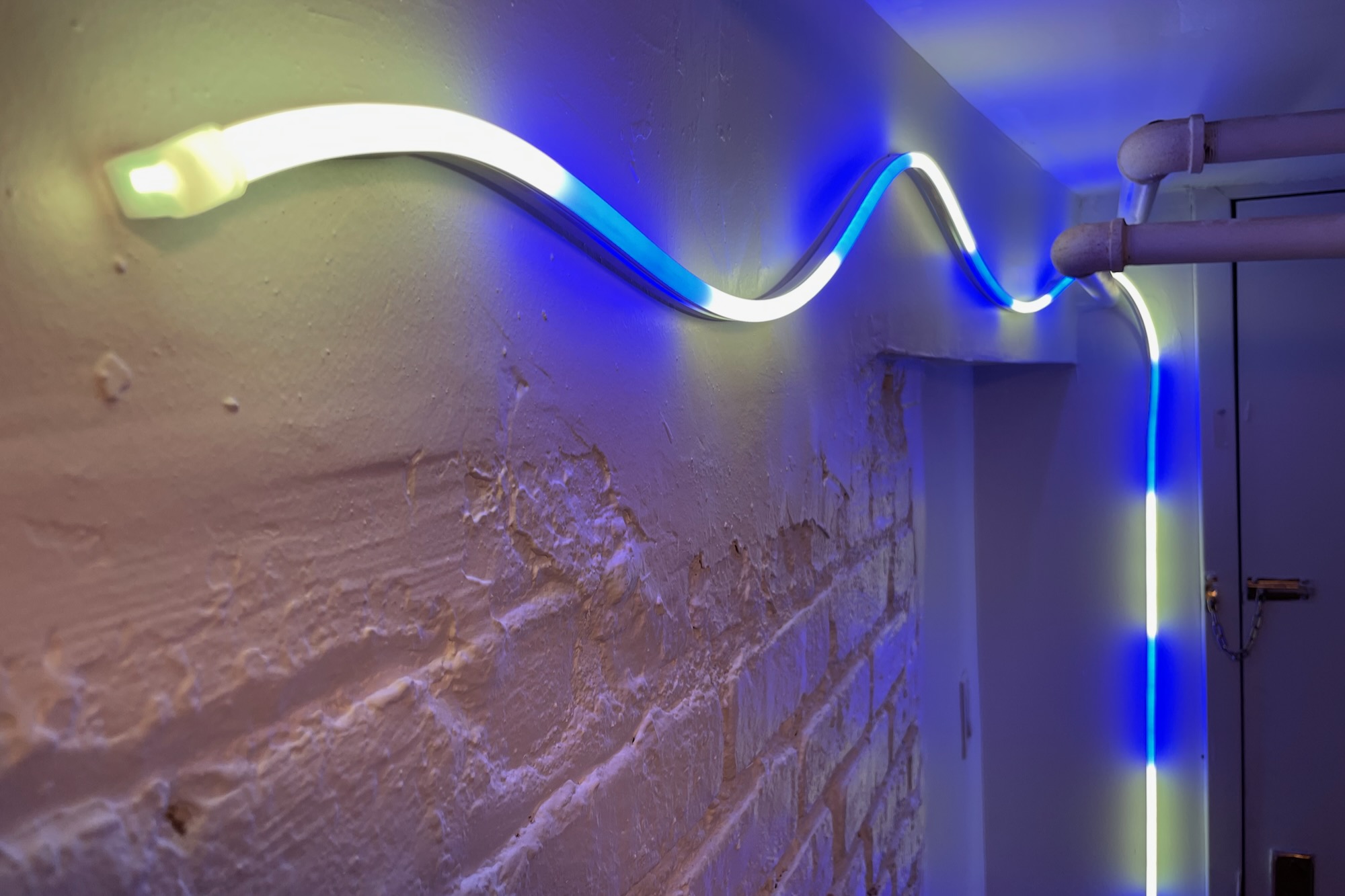 Govee RGBIC LED Neon Rope Light review: robusto, flexível e divertido