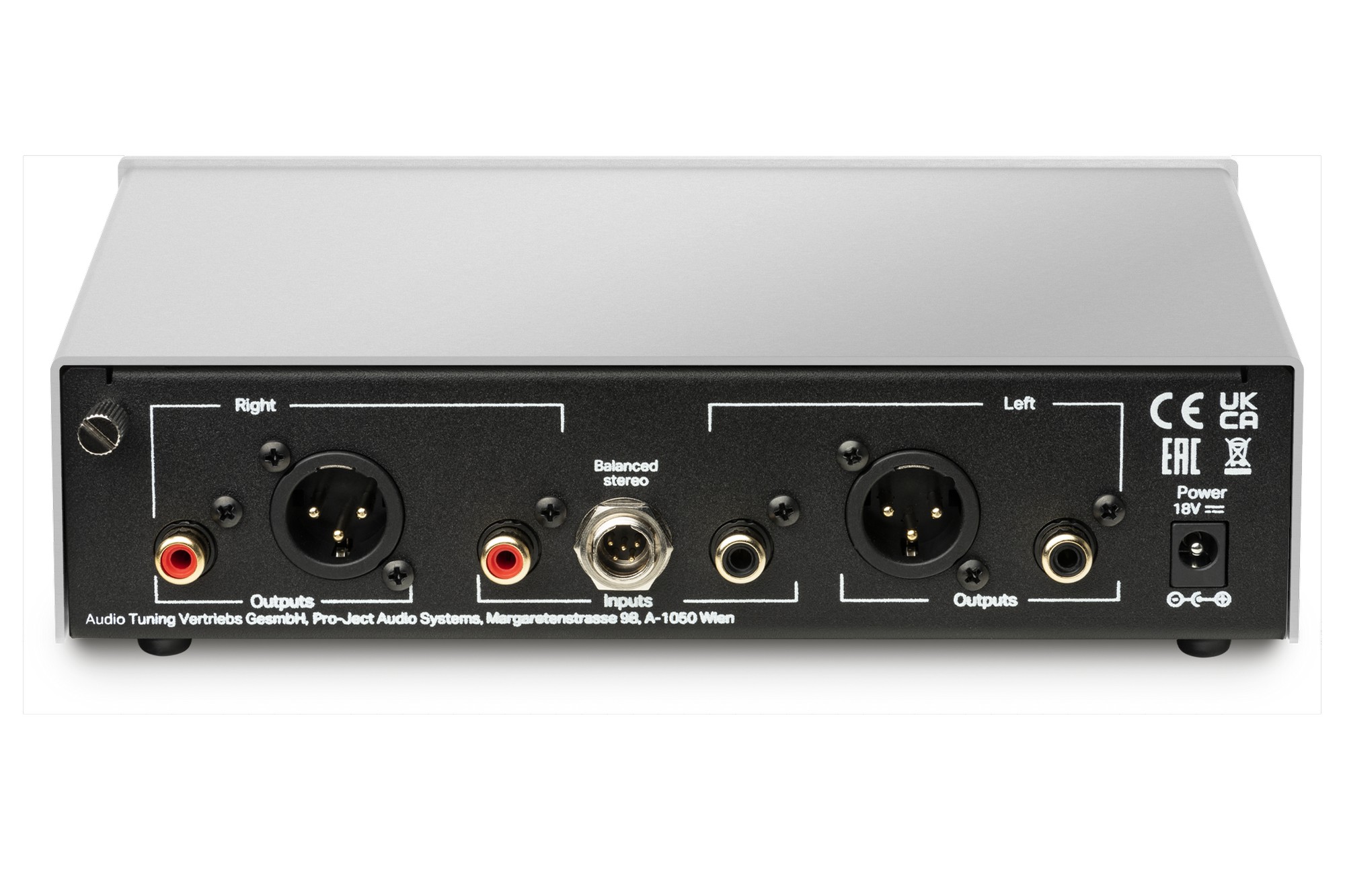 Pro-Ject Audio Systems hat einen neuen High-End-Plattenspieler und ein Paar Phonoboxen