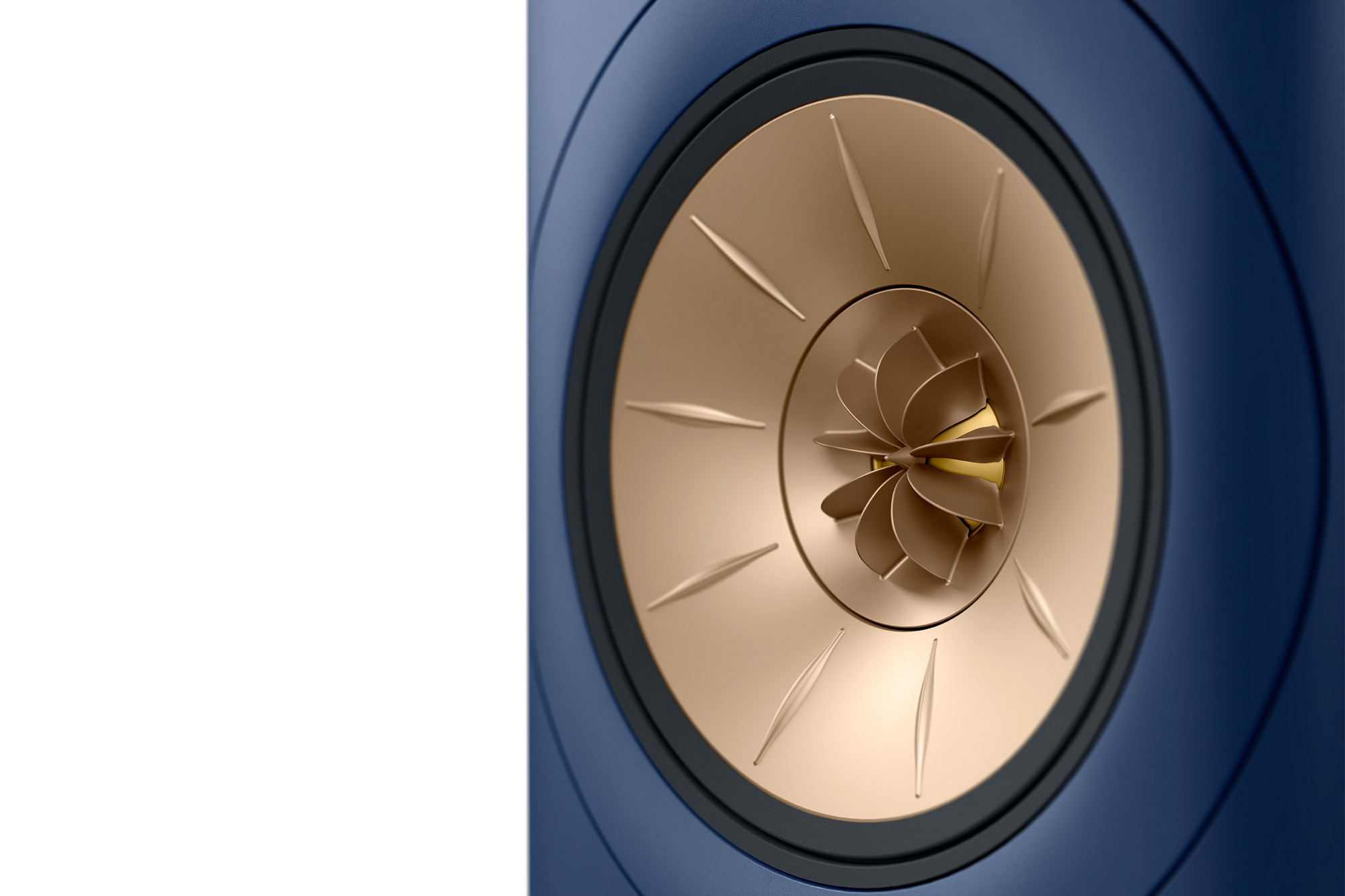 KEF apre la strada allo streaming musicale ad alta risoluzione con KEF LS60 Wireless